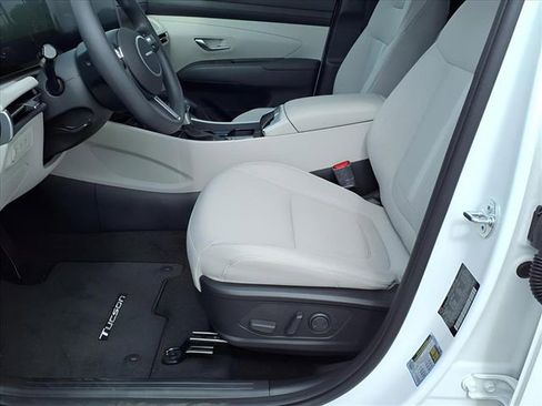 New 2026 Hyundai Tucson SEL image 16