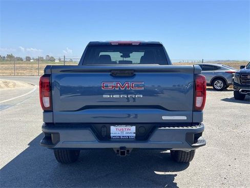 New 2026 GMC Sierra 1500 Elevation w/ LPO, Elevation Black Package image 4