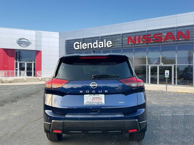 Certified 2025 Nissan Rogue SV AWD/4WD image 5