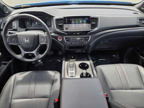 Used 2024 Honda Passport TrailSport image 18