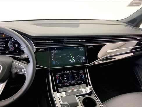 New 2026 Audi Q7 2.0T Premium AWD/4WD image 7