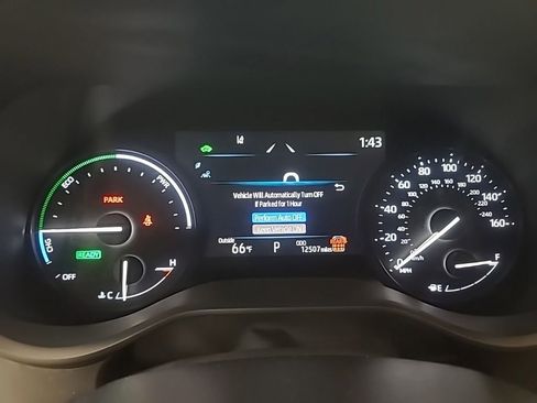 Used 2026 Toyota Sienna LE FWD image 30