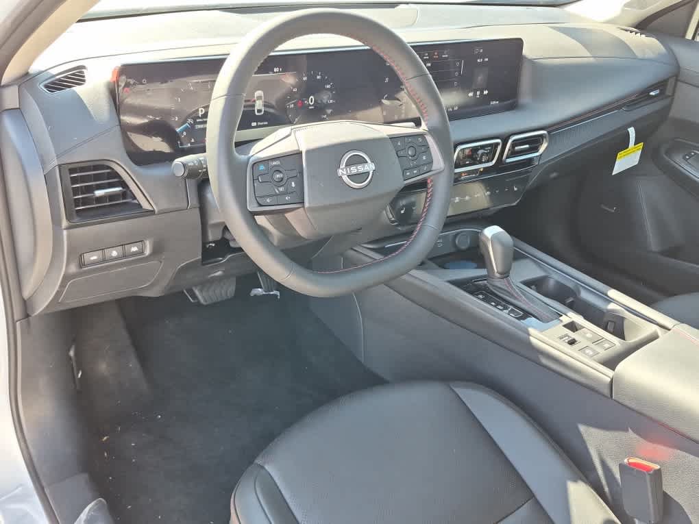 New 2027 Nissan Sentra SR w/ SR Premium Package FWD image 11