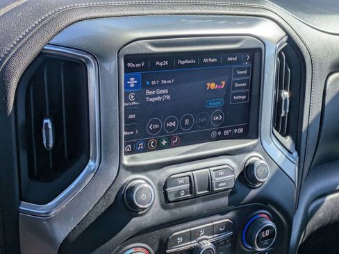 Used 2022 Chevrolet Silverado 2500 LTZ w/ LTZ Convenience Package AWD/4WD image 33