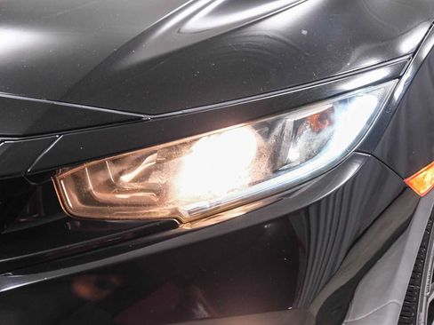 Used 2019 Honda Civic Sport image 12