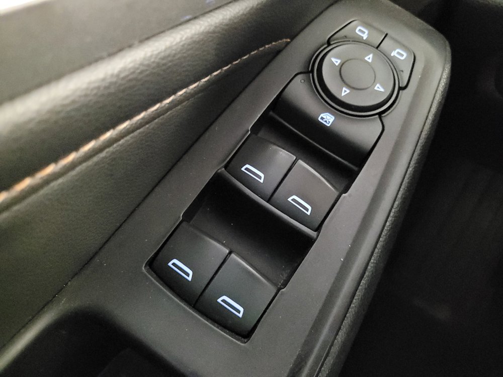 Used 2019 Chevrolet Traverse LS FWD image 27
