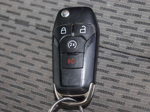 Used 2015 Ford F150 XLT w/ Equipment Group 302A Luxury image 33