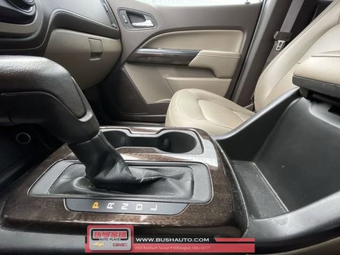 Used 2017 GMC Canyon SLT image 16