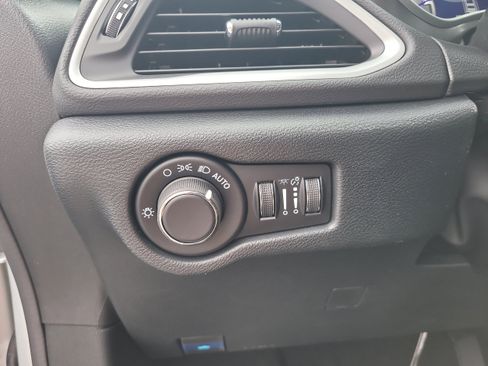 New 2026 Chrysler Voyager LX FWD image 24