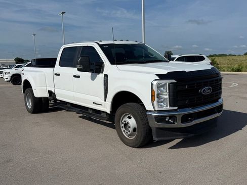 Used 2025 Ford F350 XL w/ XL Chrome Package AWD/4WD image 2