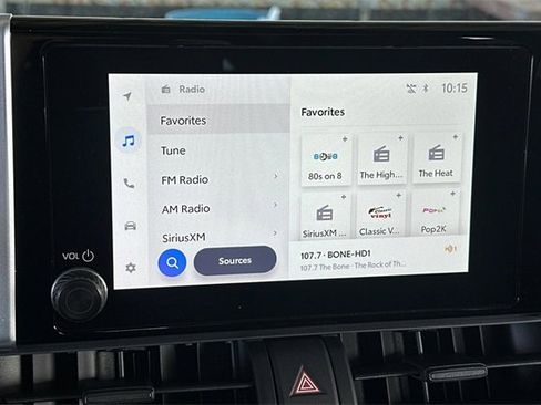 Used 2025 Toyota RAV4 SE image 16