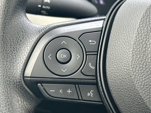 Used 2026 Toyota Corolla LE FWD image 18