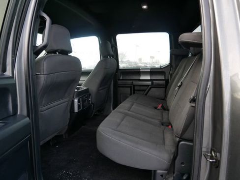 Used 2016 Ford F150 XLT w/ Equipment Group 302A Luxury image 18