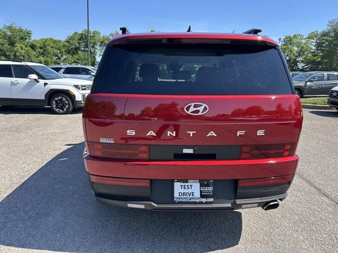 Used 2025 Hyundai Santa Fe SEL FWD image 6