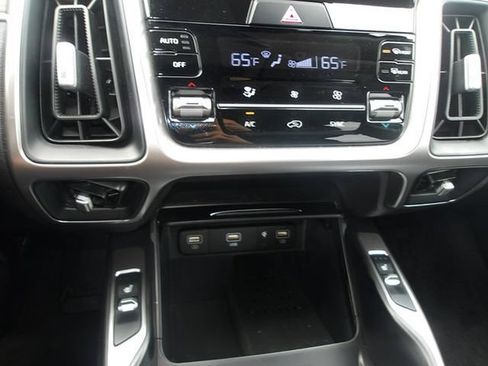 Used 2022 Kia Sorento X-Line EX AWD/4WD image 20