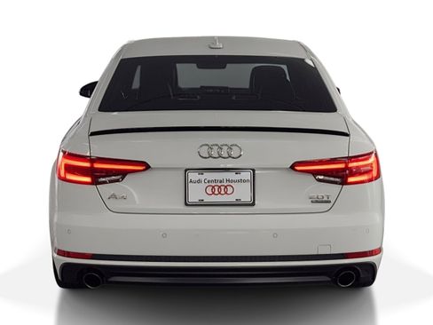 Used 2018 Audi A4 2.0T Premium Plus w/ Premium Plus Package image 10