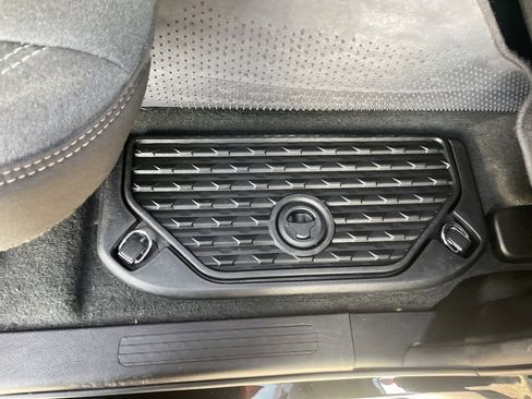 Used 2023 RAM 1500 Lone Star image 15