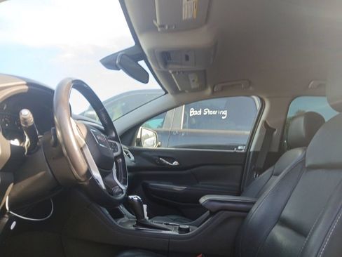 Used 2019 GMC Acadia SLT FWD image 13