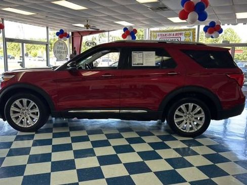 Used 2020 Ford Explorer Limited image 4
