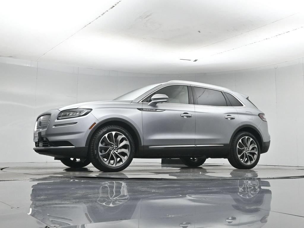 Used 2023 Lincoln Nautilus Reserve FWD image 47