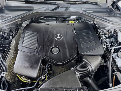 Certified 2025 Mercedes-Benz GLC 300 GLC 300 image 30