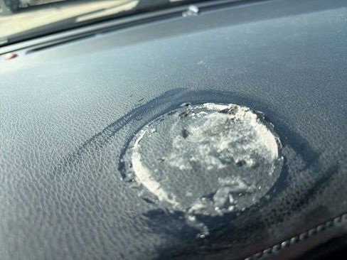 Used 2019 Toyota Corolla LE image 16