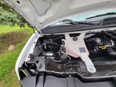 Used 2017 Chevrolet Express 2500 LS RWD image 29