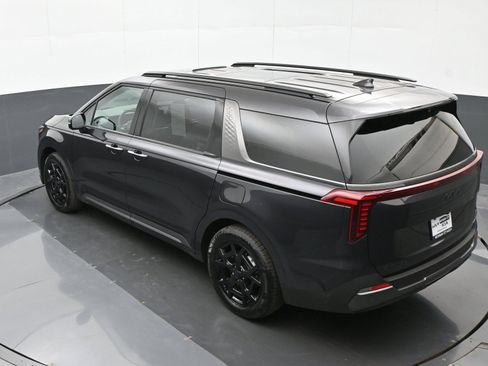 Used 2026 Kia Carnival SX Prestige FWD image 30