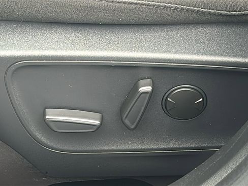 Used 2024 Ford Escape Active AWD/4WD image 31