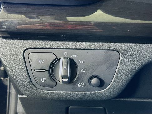 Used 2019 Audi Q5 2.0T Premium Plus w/ Premium Plus Package image 22