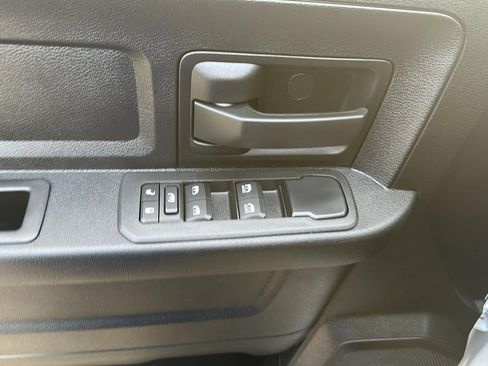 New 2026 RAM 2500 Tradesman w/ Bed Convenience Group image 9