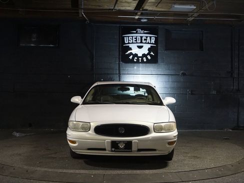 Used 2005 Buick Le Sabre Limited w/ Celebration Edition Package FWD image 11