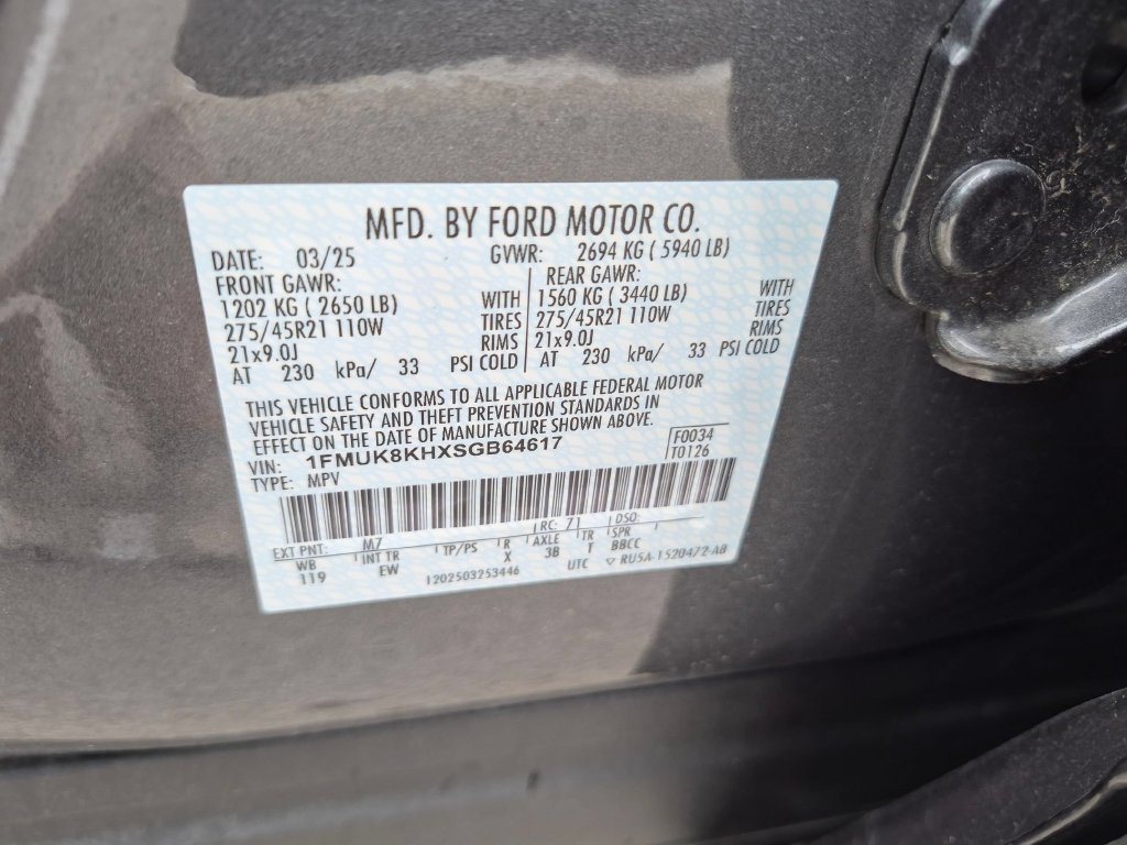 Used 2025 Ford Explorer ST-Line w/ ST-Line Street Pack AWD/4WD image 33