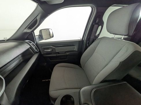 Used 2021 RAM 2500 Big Horn image 26