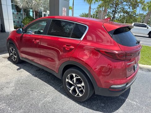 Used 2022 Kia Sportage LX FWD image 4