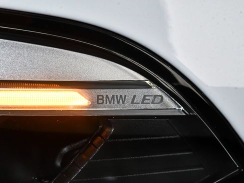 Used 2020 BMW X5 xDrive40i w/ M Sport Package AWD/4WD image 74