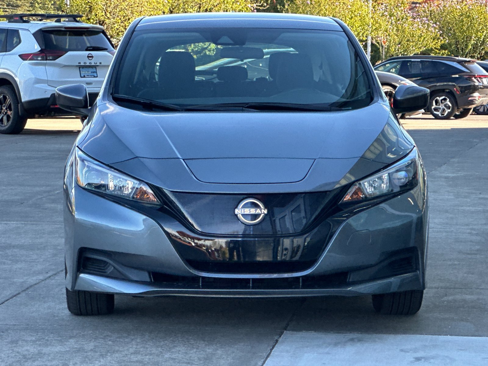 Used 2025 Nissan Leaf S FWD image 9