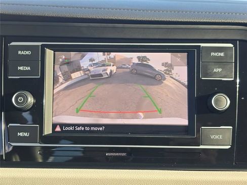 Used 2023 Volkswagen Jetta Sport FWD image 18