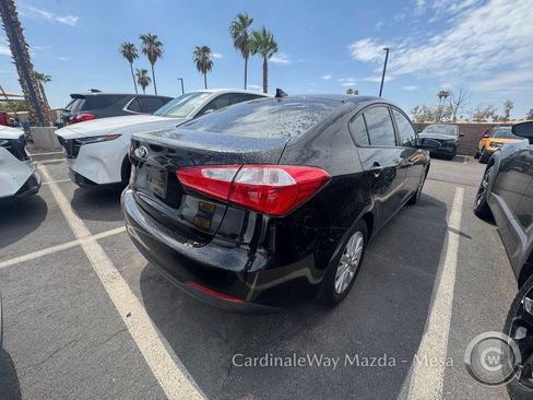 Used 2016 Kia Forte LX w/ LX Popular Plus Package FWD image 4