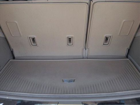 Used 2023 Cadillac Escalade Premium Luxury w/ Performance Package AWD/4WD image 10