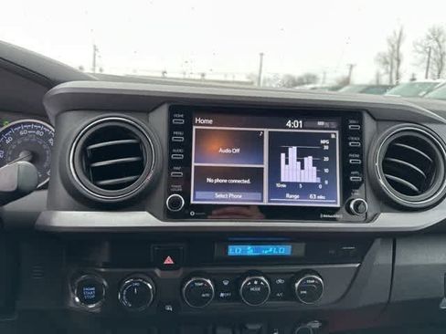 Used 2023 Toyota Tacoma TRD Off-Road image 7