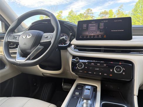Used 2023 INFINITI QX60 Luxe w/ Vision Package AWD/4WD image 3