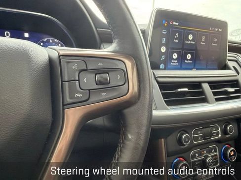 Used 2022 Chevrolet Suburban High Country AWD/4WD image 37