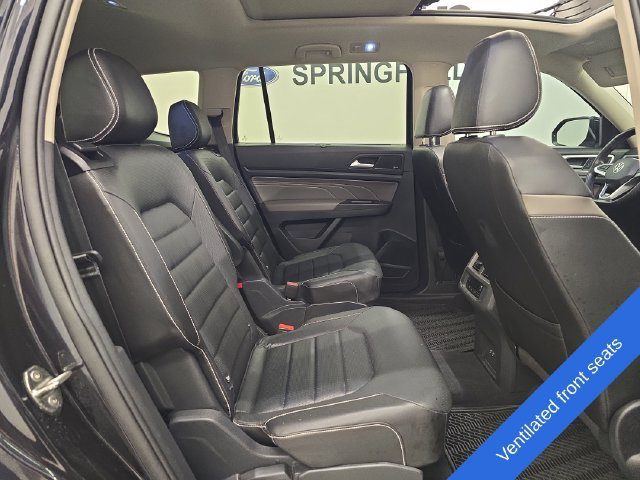 Used 2023 Volkswagen Atlas SEL Premium AWD/4WD image 12