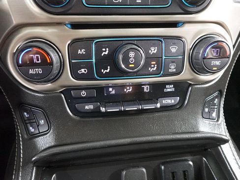 Used 2019 GMC Yukon Denali w/ Denali Ultimate Package image 21