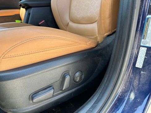 Used 2024 Kia Seltos EX AWD/4WD image 6
