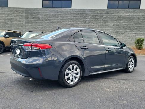 Used 2024 Toyota Corolla LE FWD image 4
