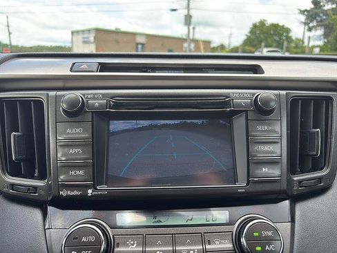 Used 2014 Toyota RAV4 XLE AWD/4WD image 23
