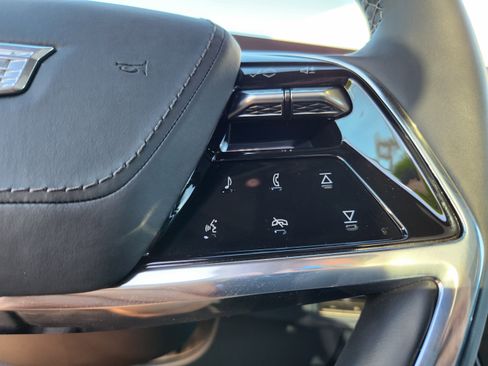 New 2025 Cadillac Escalade IQ Luxury 2 AWD/4WD image 34