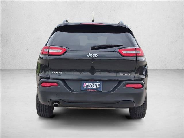 Used 2016 Jeep Cherokee Sport AWD/4WD image 7